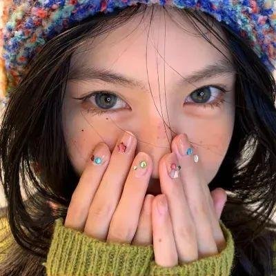 三层楼的女孩